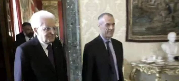 Ο Ιταλός πρόεδρος έδωσε εντολή σχηματισμού κυβέρνησης τεχνοκρατών στον Κοταρέλι